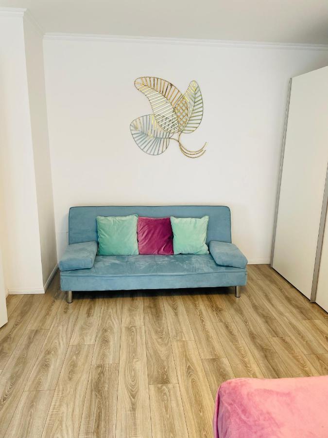 Prime Host Balcony Apartment Karlsruhe Eksteriør billede