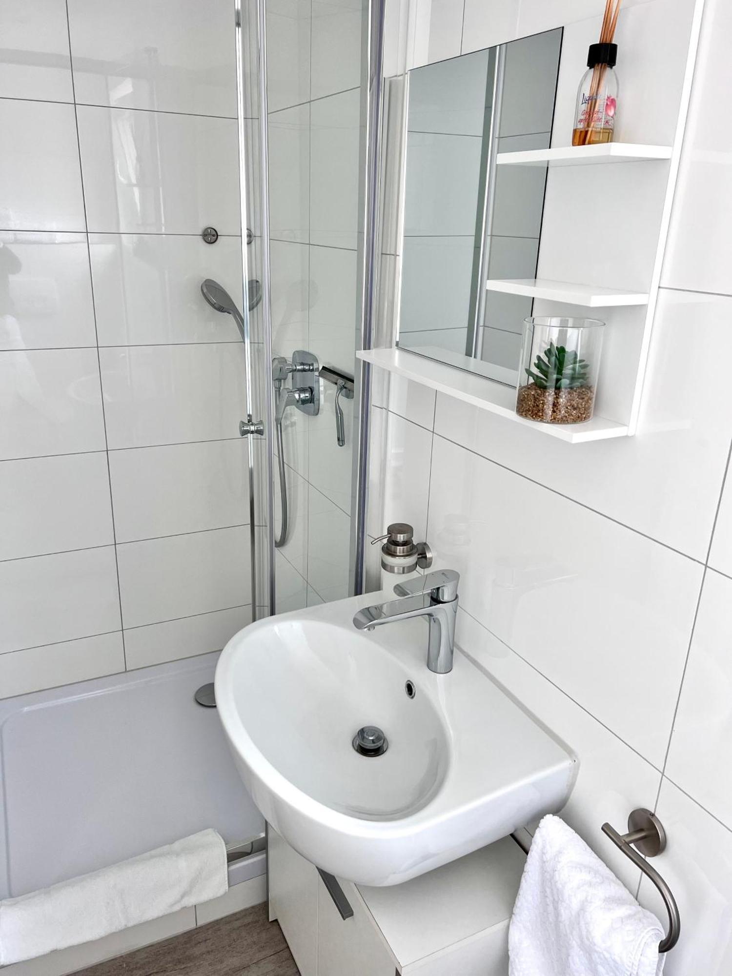 Prime Host Balcony Apartment Karlsruhe Eksteriør billede